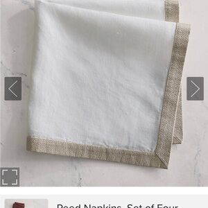 Frontgate resort collection/ set of 4 reed napkins